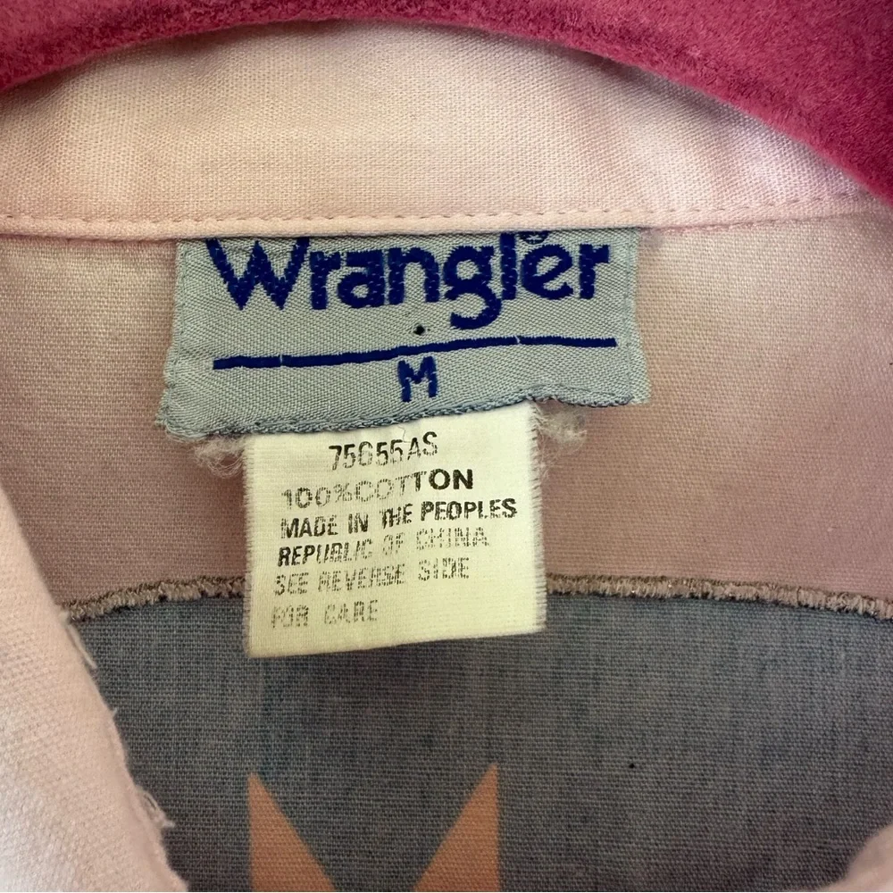 Rare Vintage Wranglers Women’s Southwest Aztec Shirt Pink Bull Design Size Med - Picture 7 of 13